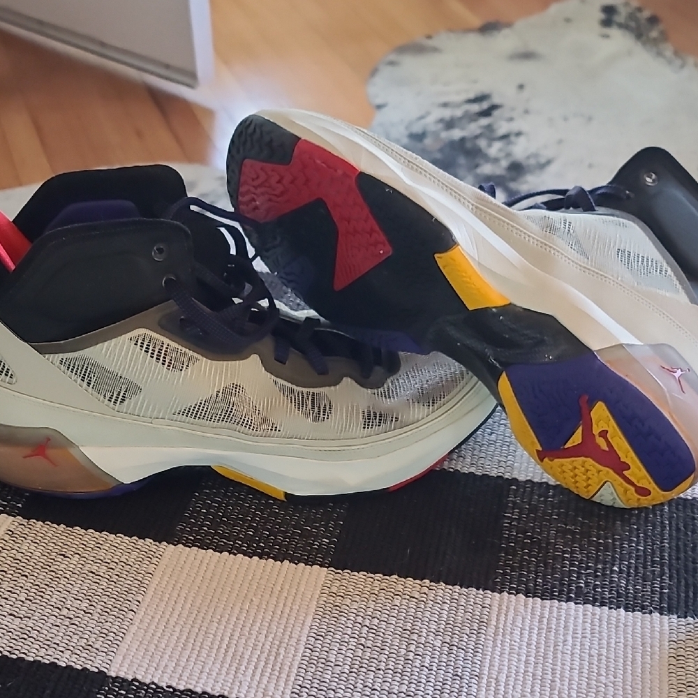 Men's Multicolor Athletic Shoes